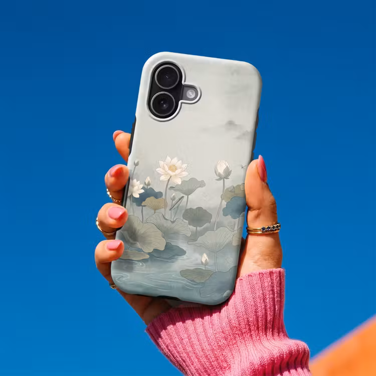 Lotus - Bloemen - Groen Toughcase MagSafe Apple iPhone 17 klein -Sfeer1V