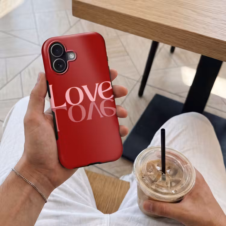 Love - Spiegeling - Rood Toughcase MagSafe Apple iPhone 17 klein -Sfeer1M