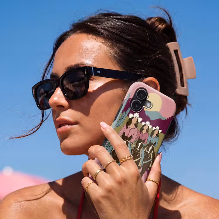 Mensen - Paard - Woestijn - Abstract - Roze Toughcase MagSafe Apple iPhone 17 klein -Sfeer2V