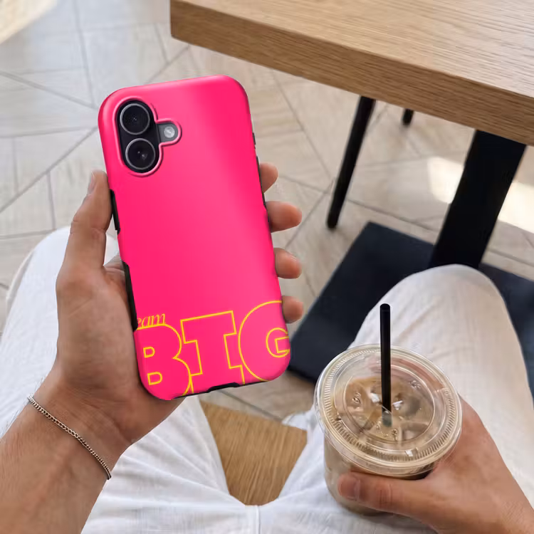 Minimalistisch - Roze - Dream big - Grafisch Toughcase MagSafe Apple iPhone 17 klein -Sfeer1M