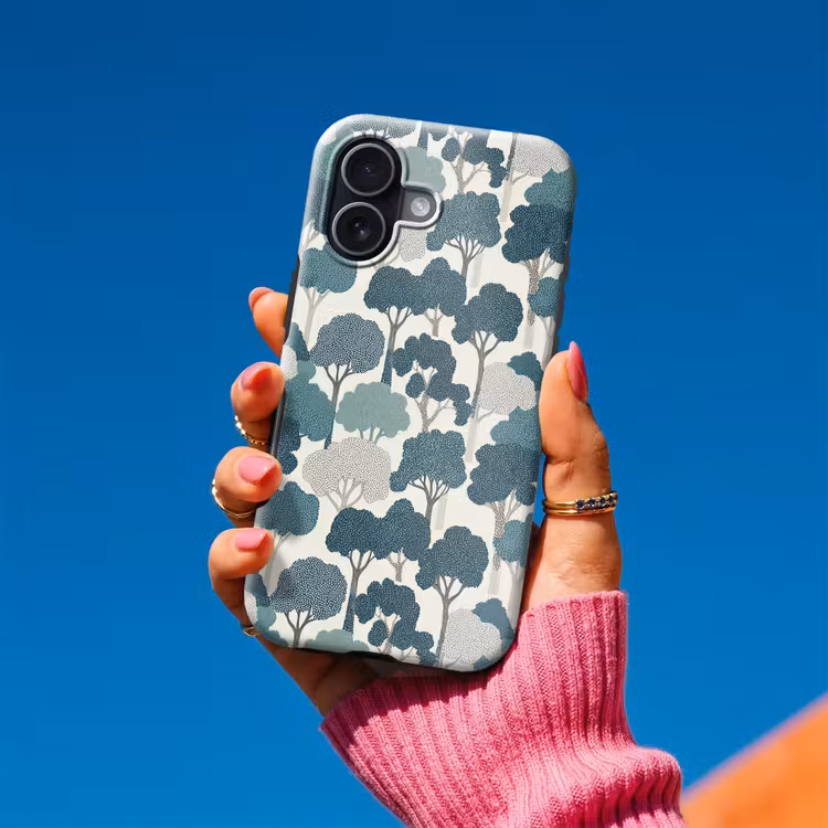 Modern - Bomen - Bos - Patroon - Blauw Toughcase MagSafe Apple iPhone 17 klein 1017 -Sfeer1V