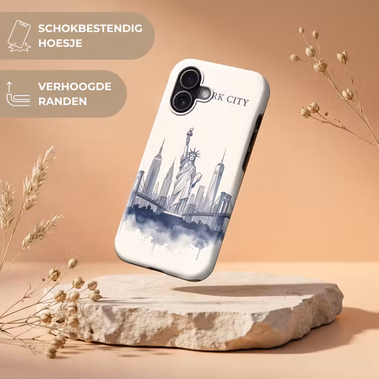 New York - Vrijheidsbeeld - Skyline - Illustratie - Blauw Toughcase MagSafe Apple iPhone 17 klein -USP_RandenV_NL