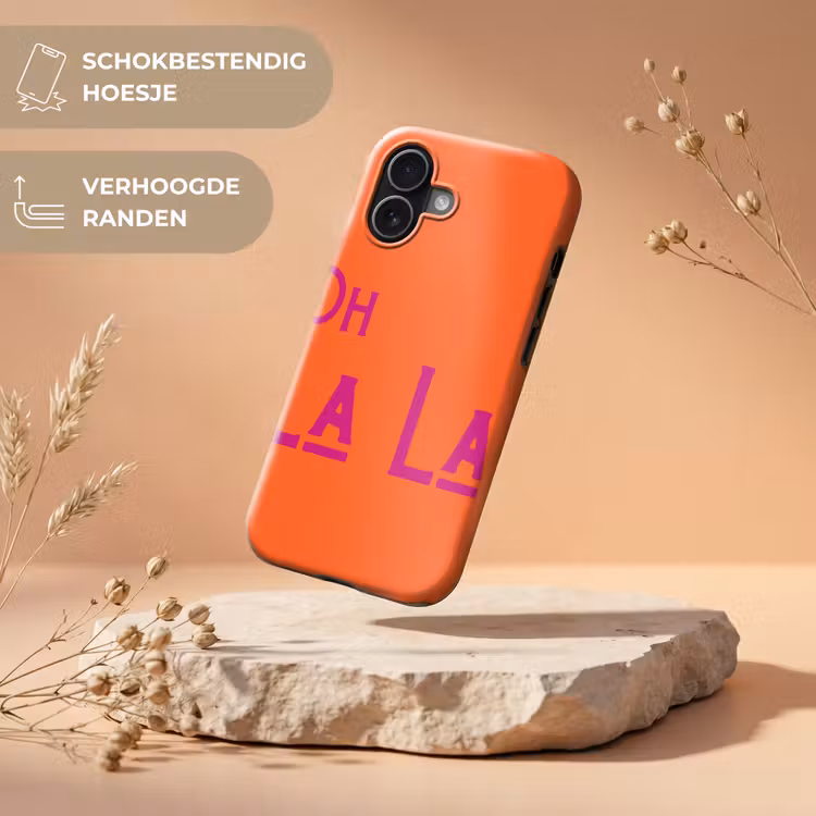 Oh la la - Oranje - Roze - Scheeflettertype Toughcase MagSafe Apple iPhone 17 klein -USP_RandenV_NL