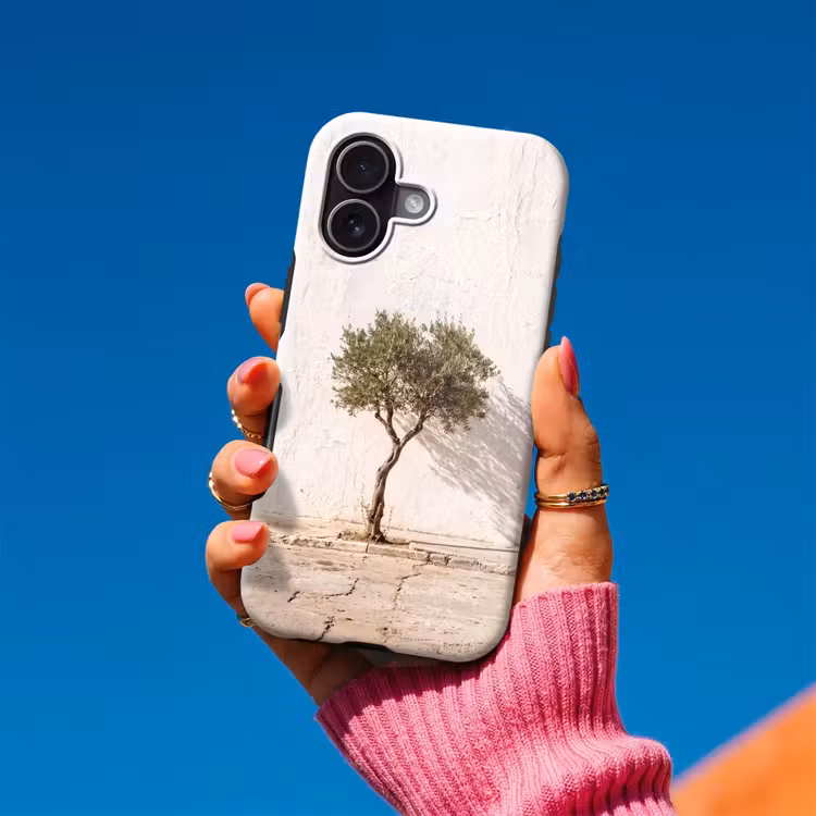 Telefoonhoesje Toughcase - Olijfboom - muur - wit - Olijfboom - muur - wit Toughcase MagSafe Apple iPhone 17 klein