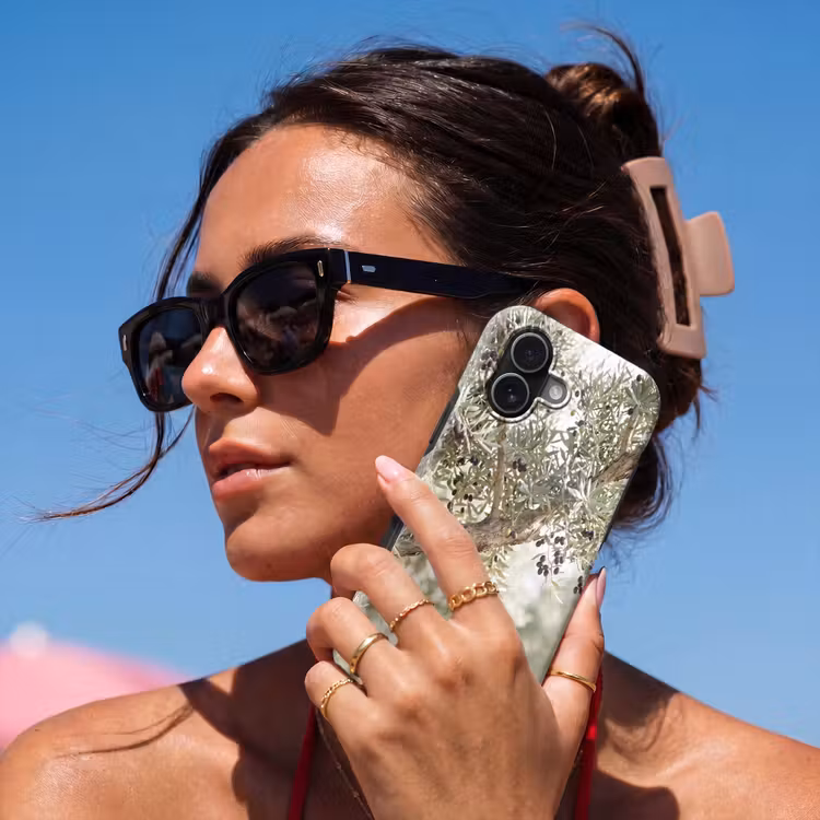 Telefoonhoesje Toughcase - Olijfboom - tak - groen - Olijfboom - tak - groen Toughcase MagSafe Apple iPhone 17 klein