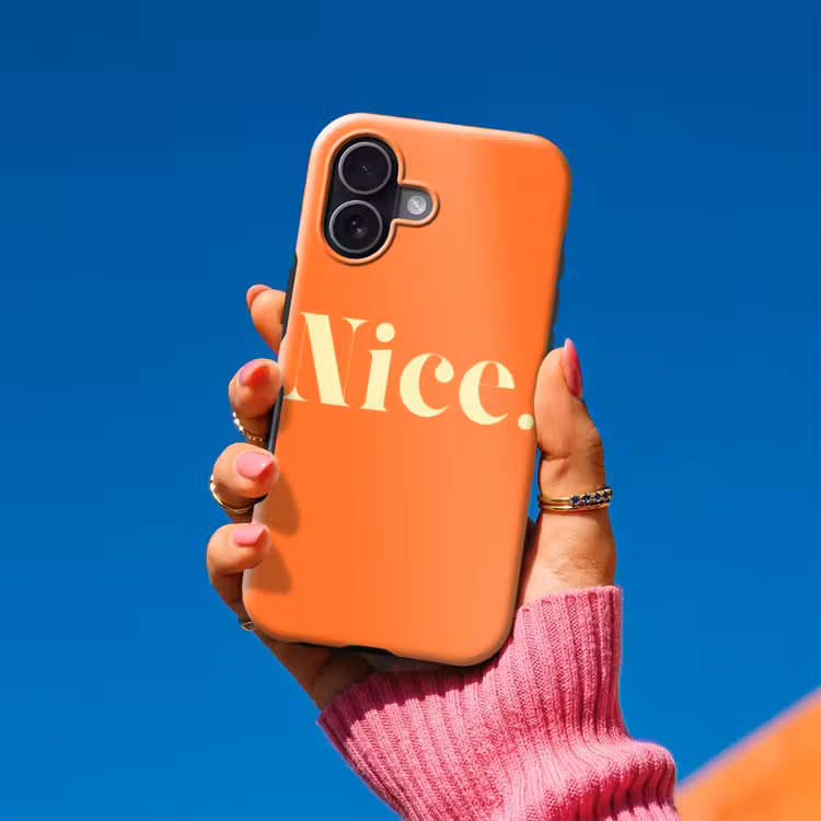Oranje - Gebroken wit - Nice Toughcase MagSafe Apple iPhone 17 klein -Sfeer1V