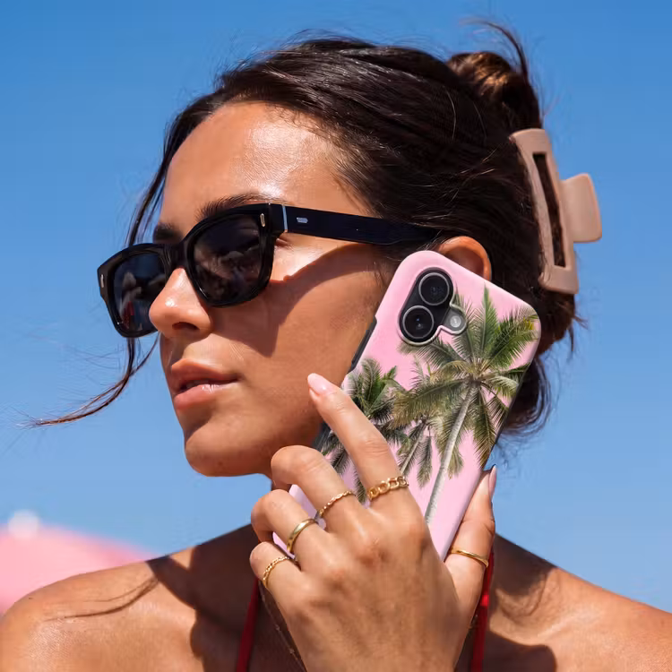 Palmboom - Tropisch - Pink Toughcase MagSafe Apple iPhone 17 klein -Sfeer2V