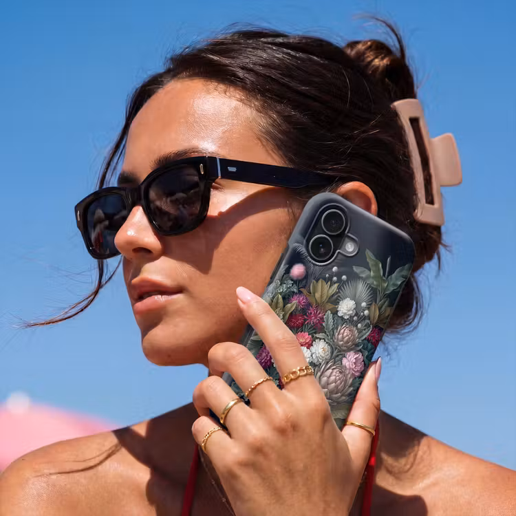 Planten - Tropisch - Botanisch - Donker - Groen Toughcase MagSafe Apple iPhone 17 klein -Sfeer2V
