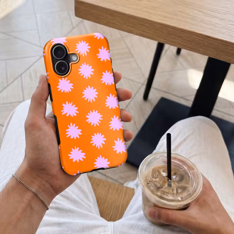 Retro - Bloemen - Oranje Toughcase MagSafe Apple iPhone 17 klein 1017 -Sfeer1M