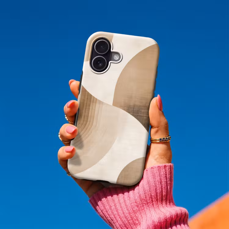 Retro - Geometrische lagen - Aardetinten Toughcase MagSafe Apple iPhone 17 klein -Sfeer1V