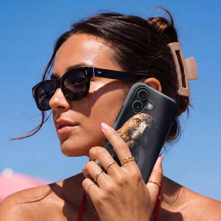 Roofvogel - Buizerd - Bruin Toughcase MagSafe Apple iPhone 17 klein -Sfeer2V