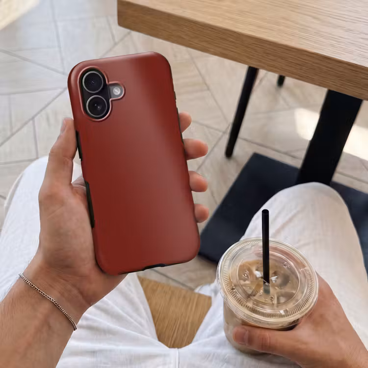 Rustic - Terracotta - Rood Toughcase MagSafe Apple iPhone 17 klein 1017 -Sfeer1M