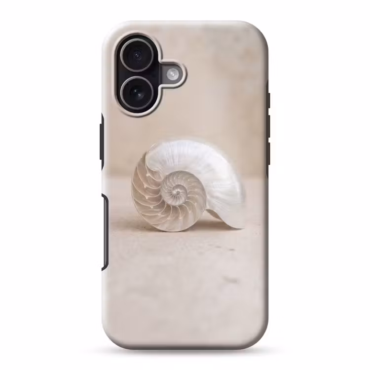 Schelp - Spiraal - Beige Toughcase MagSafe Apple iPhone 17 klein -3d
