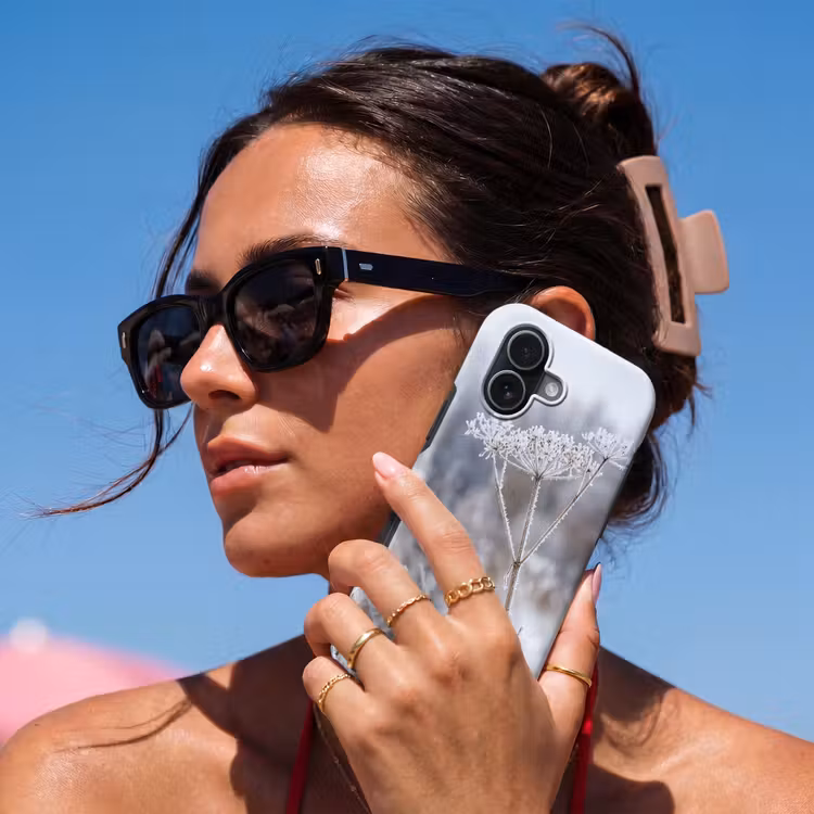 Schermbloem - Rijp - Kristallen - Winter - Delicaat Toughcase MagSafe Apple iPhone 17 klein -Sfeer2V