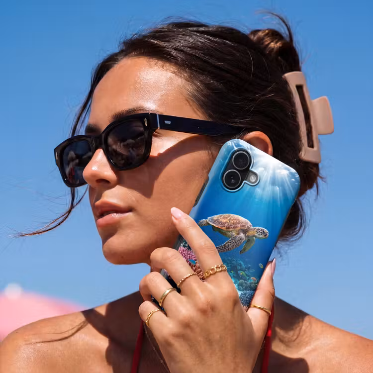 Schildpad - Koraalrif - Oceaan - Dieren - Blauw Toughcase MagSafe Apple iPhone 17 klein -Sfeer2V