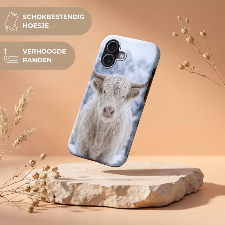 Schotse Hooglander - Sneeuw - Bergen - Winter Toughcase MagSafe Apple iPhone 17 klein -USP_RandenV_NL