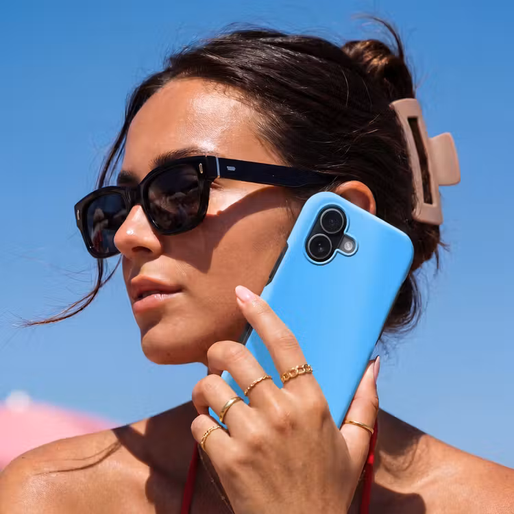 Sky - Blue - Blauw Toughcase MagSafe Apple iPhone 17 klein 1017 -Sfeer2V
