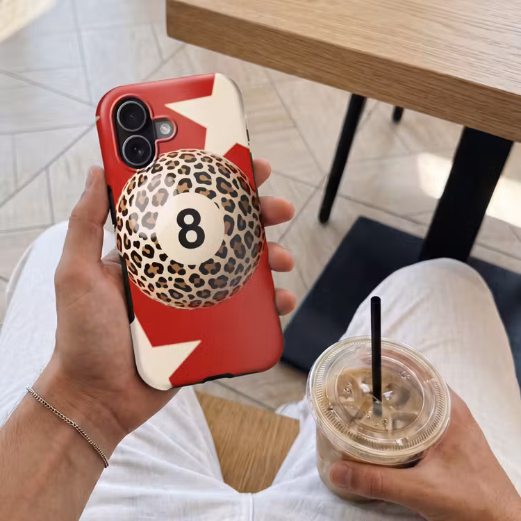 Spel - Dierenprint - Nummer 8 - Modern - Rood Toughcase MagSafe Apple iPhone 17 klein -Sfeer1M
