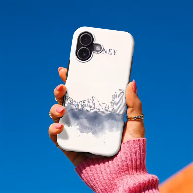 Stad - Skyline - Architectuur - Minimalistisch - Blauw Toughcase MagSafe Apple iPhone 17 klein -Sfeer1V