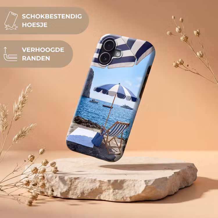 Strand - Ligstoel - Parasol - Zomer - Blauw Toughcase MagSafe Apple iPhone 17 klein -USP_RandenV_NL