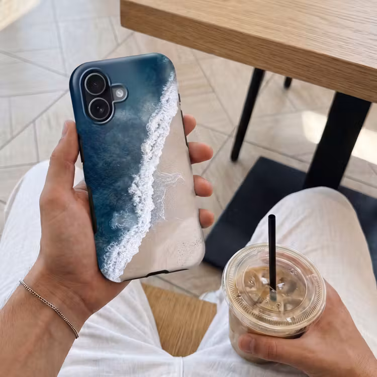 Strand - Zee - Golven Toughcase MagSafe Apple iPhone 17 klein -Sfeer1M