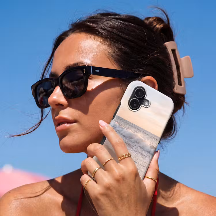 Strand - Zee - Golven - Natuur - Zonsondergang Toughcase MagSafe Apple iPhone 17 klein -Sfeer2V