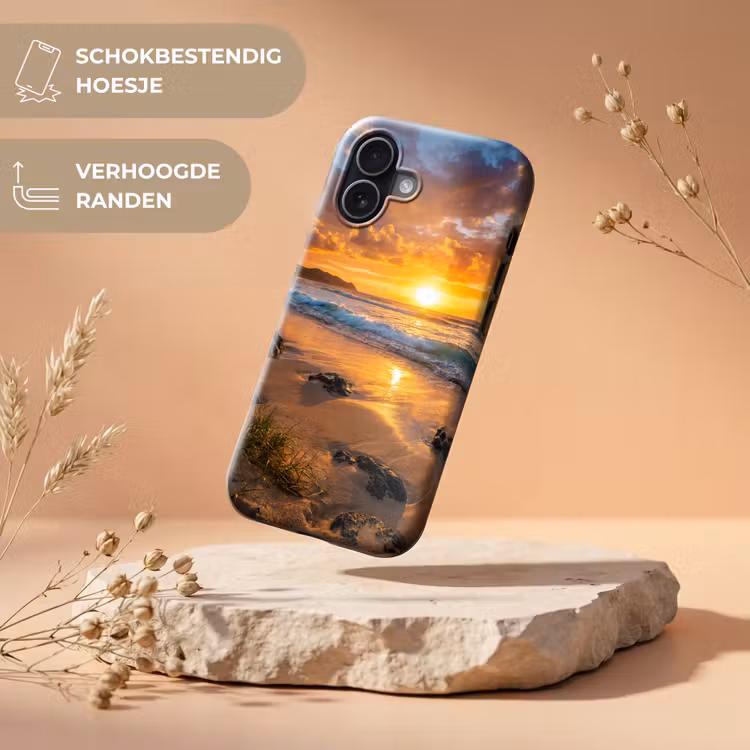 Strand - Zonsondergang - Golven - Natuur - Oranje Toughcase MagSafe Apple iPhone 17 klein -USP_RandenV_NL