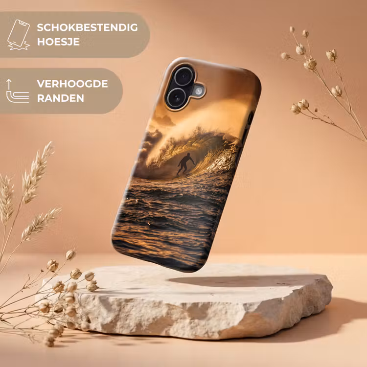 Surfer - Golf - Oceaan - Sport - Oranje Toughcase MagSafe Apple iPhone 17 klein -USP_RandenV_NL