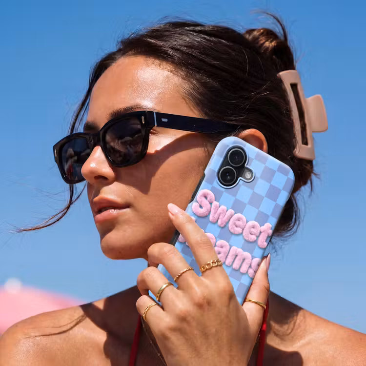 Sweet dreams - Vierkanten - Roze - Blauw Toughcase MagSafe Apple iPhone 17 klein -Sfeer2V