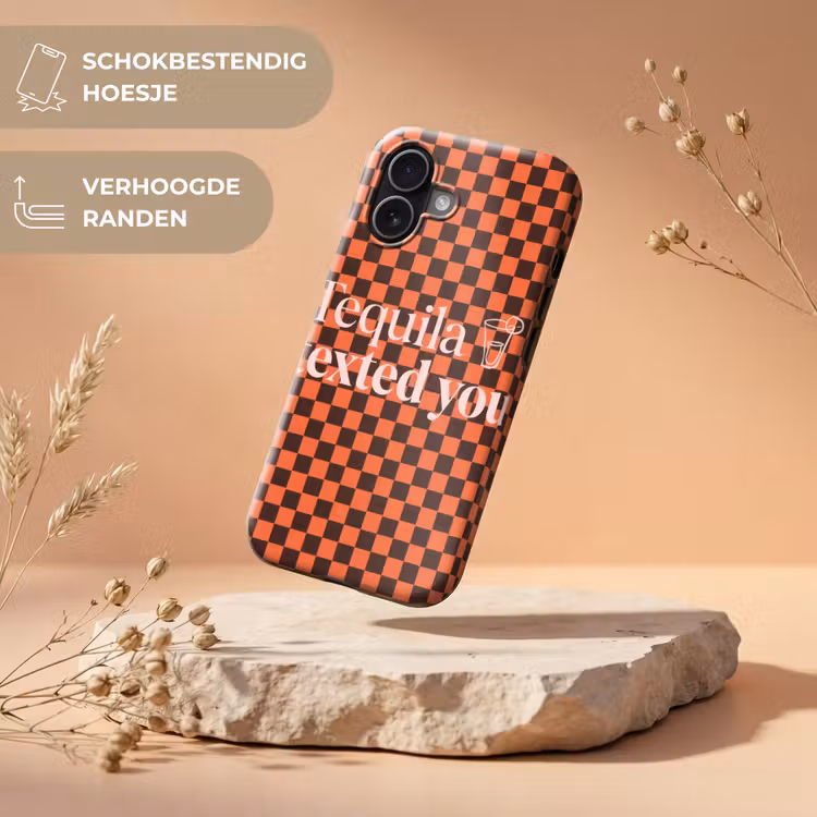 Tequila texted you - Glas - Vierkanten - Oranje Toughcase MagSafe Apple iPhone 17 klein -USP_RandenV_NL