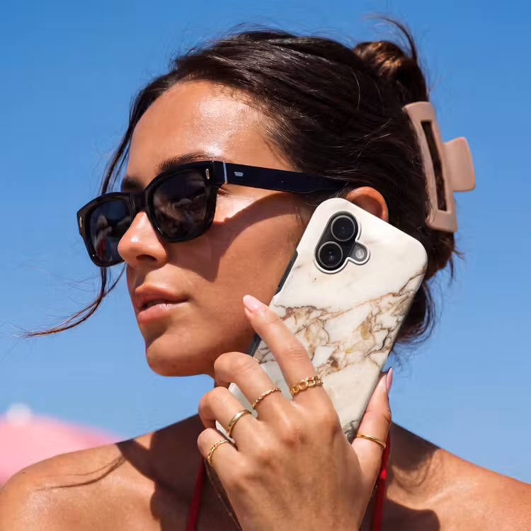 Textuur - Gesteente - Aderen - Abstract - Wit Toughcase MagSafe Apple iPhone 17 klein -Sfeer2V