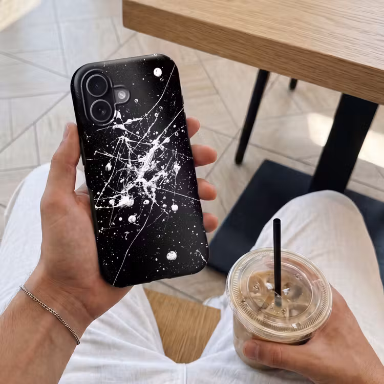 Verfspatten - Wit - Abstract - Explosie Toughcase MagSafe Apple iPhone 17 klein -Sfeer1M