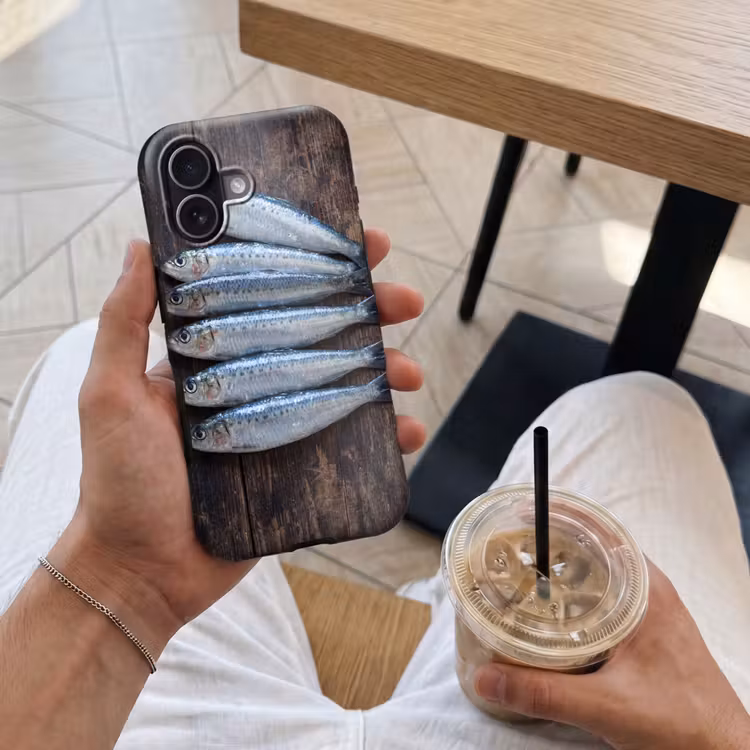 Telefoonhoesje Toughcase - Vis - Hout - Eten - Vis - Hout - Eten Toughcase MagSafe Apple iPhone 17 klein