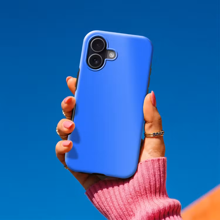 Vivid - Cobalt - Blauw Toughcase MagSafe Apple iPhone 17 klein 1017 -Sfeer1V