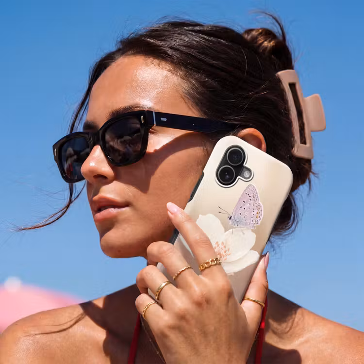 Vlinder - Bloem - Blauw Toughcase MagSafe Apple iPhone 17 klein -Sfeer2V