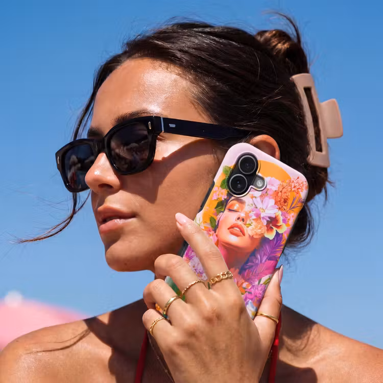 Vrouw - Abstract - Cirkel - Bloemen Toughcase MagSafe Apple iPhone 17 klein -Sfeer2V