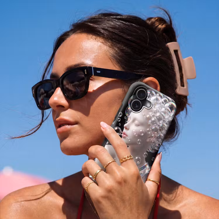 Vrouw - Bellen - Abstract - Kleurrijk Toughcase MagSafe Apple iPhone 17 klein -Sfeer2V