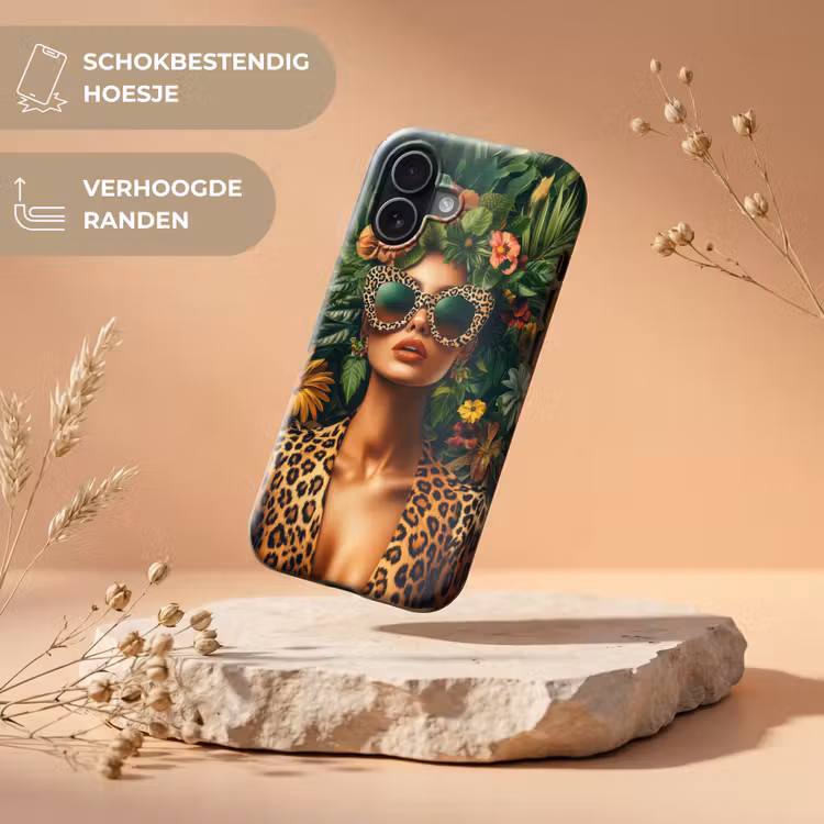 Vrouw - Panterprint - Jungle - Natuur - Luxe Toughcase MagSafe Apple iPhone 17 klein -USP_RandenV_NL