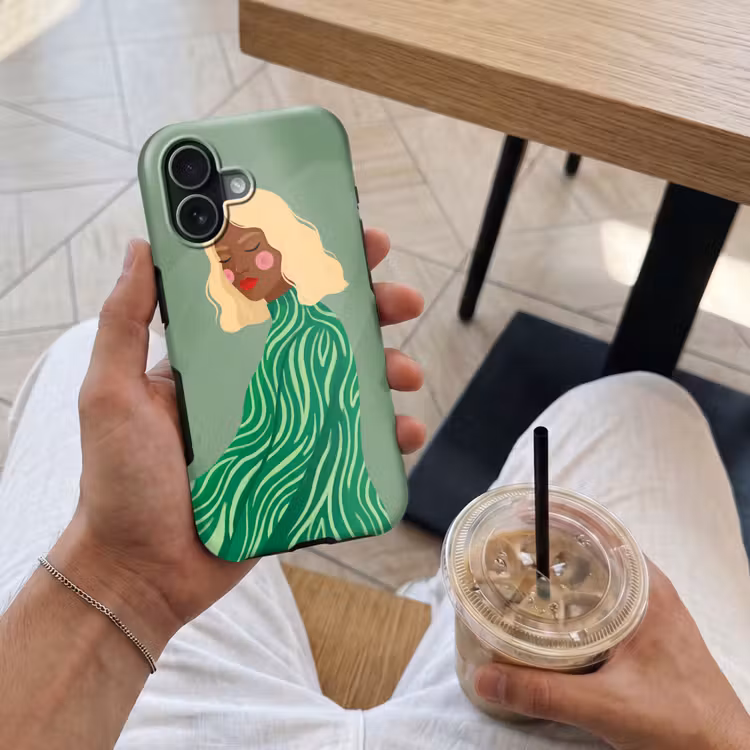 Vrouw - Portret - Illustratie - Modern - Groen Toughcase MagSafe Apple iPhone 17 klein -Sfeer1M