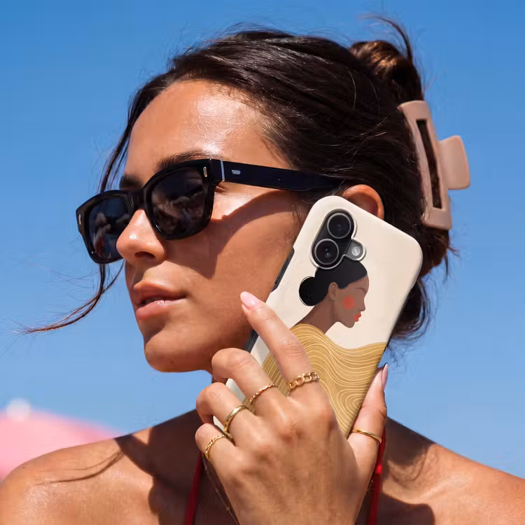 Vrouw - Profiel - Modern - Abstract - Kunst Toughcase MagSafe Apple iPhone 17 klein -Sfeer2V
