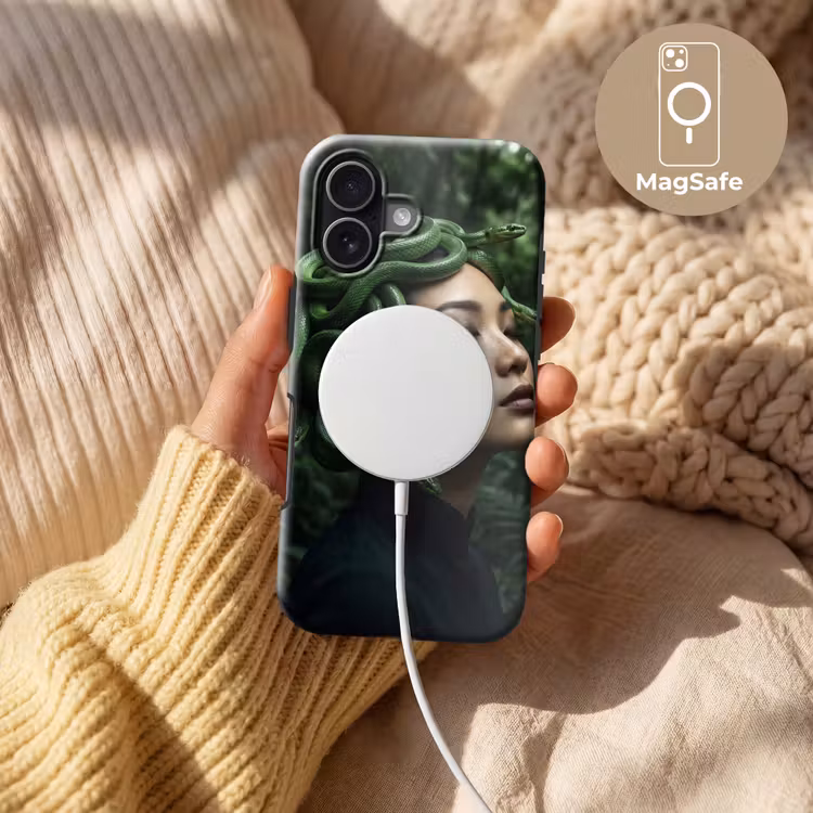 Vrouw - Slang - Natuur - Mystiek - Groen Toughcase MagSafe Apple iPhone 17 klein -USP_MagsafeV