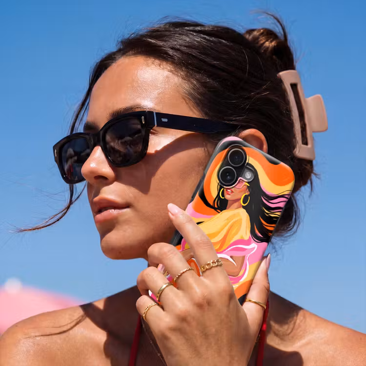Vrouw - Zonnebril - Abstract - Kleurrijk Toughcase MagSafe Apple iPhone 17 klein -Sfeer2V