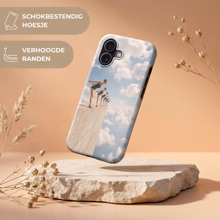 Telefoonhoesje Toughcase - Vrouwen - Duikhouding - Wolken - Vrouwen - Duikhouding - Wolken Toughcase MagSafe Apple iPhone 17 klein