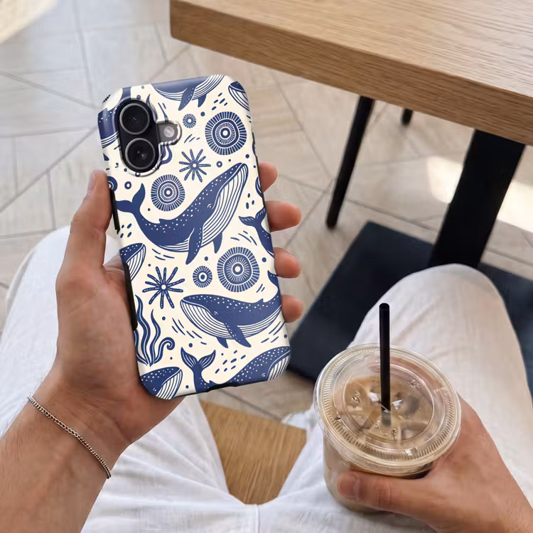 Walvis - Onderwater - Dieren - Abstract - Blauw Toughcase MagSafe Apple iPhone 17 klein -Sfeer1M