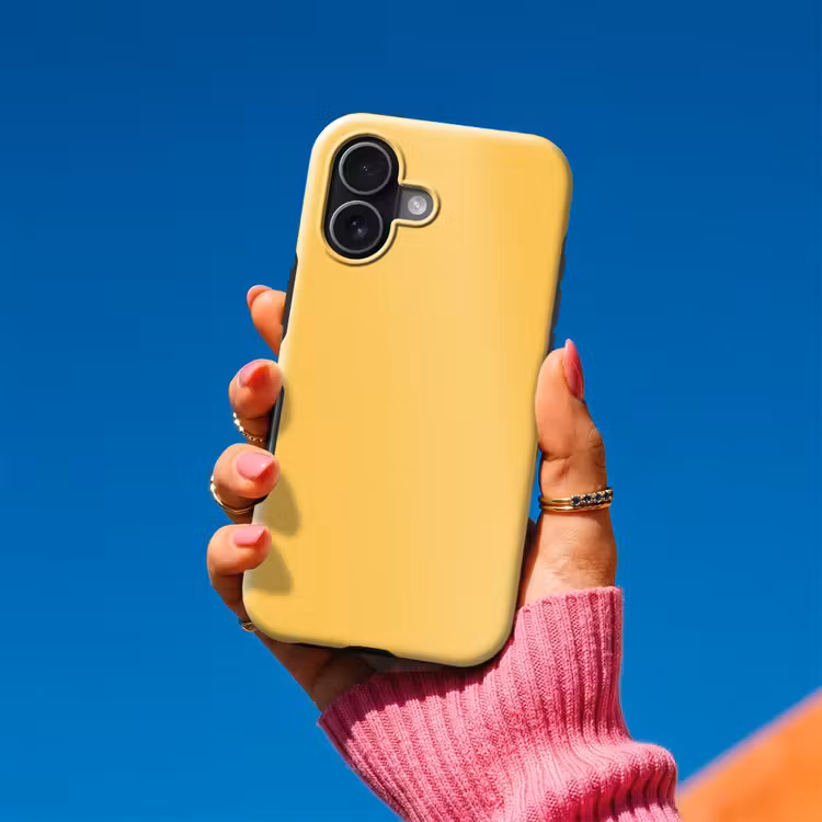 Warm - Sand - Terracotta Toughcase MagSafe Apple iPhone 17 klein 1017 -Sfeer1V