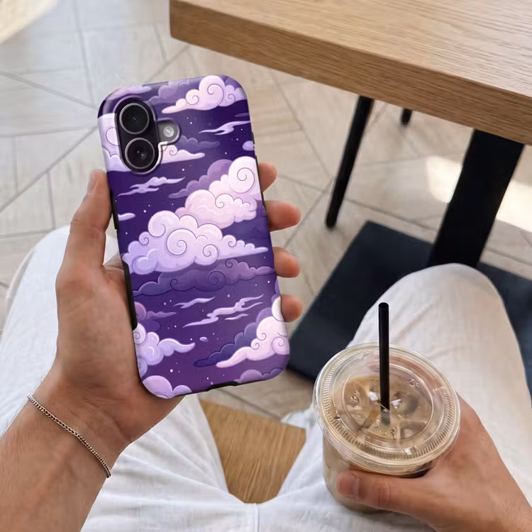 Wolken - Nacht - Natuur - Abstract - Paars Toughcase MagSafe Apple iPhone 17 klein -Sfeer1M