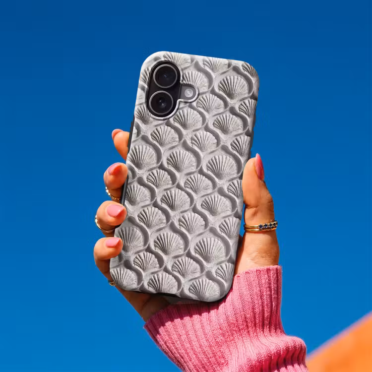 Zand - Schelpenvorm - Grijs Toughcase MagSafe Apple iPhone 17 klein 1017 -Sfeer1V