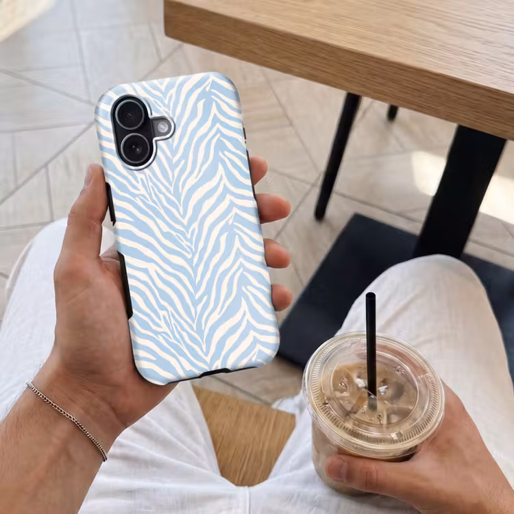 Zebra - Motief - Blauw - Wit Toughcase MagSafe Apple iPhone 17 klein 1017 -Sfeer1M