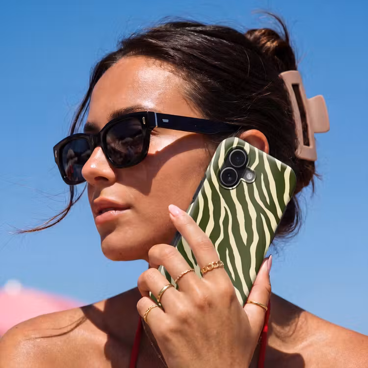 Zebra - Patroon - Groen Toughcase MagSafe Apple iPhone 17 klein 1017 -Sfeer2V