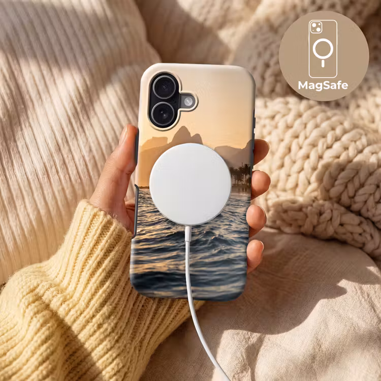 Zee - Golven - Zonsondergang - Kust - Goud Toughcase MagSafe Apple iPhone 17 klein -USP_MagsafeV